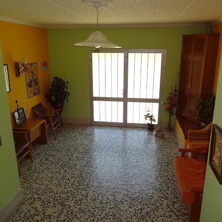 Hostal Terraferma Algerri Kültér fotó